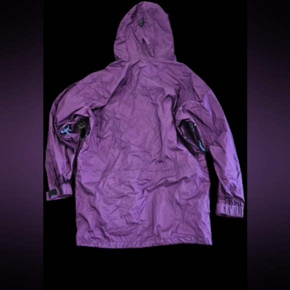 The North Face Gore-Tex Rain/Wind Jacket - Picture 2 of 5